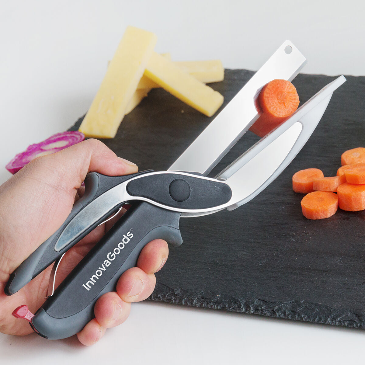 SliceSafe Knife-Scissors